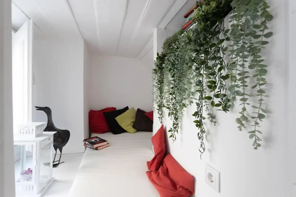 Lisbon Historical Center Renewed Apartment Portugal