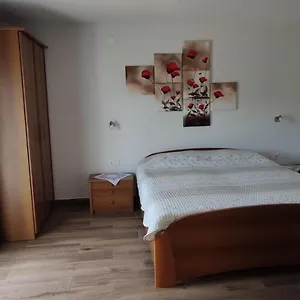 Lino , Rovigno Croazia