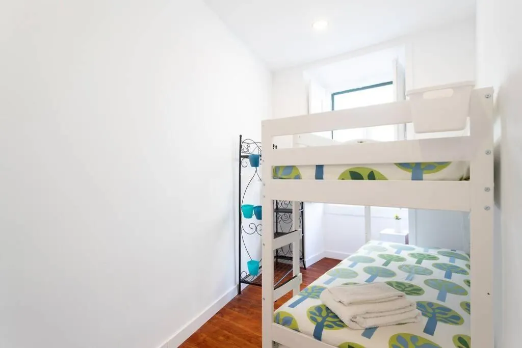 Lisbon Historical Center Renewed Apartment